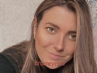 Browneyesss