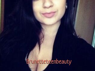 Brunetteteenbeauty