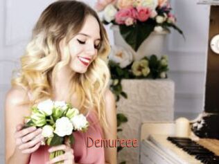 Demureee