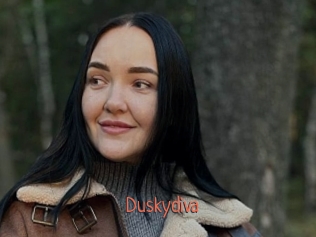 Duskydiva
