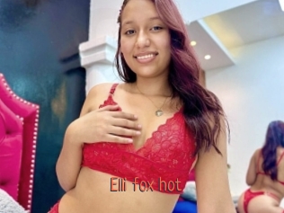 Elli_fox_hot