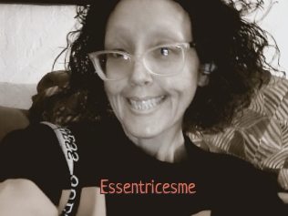 Essentricesme