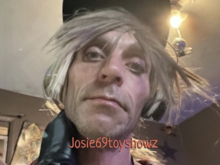 Josie69toyshowz