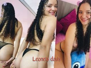 Leonela_davis