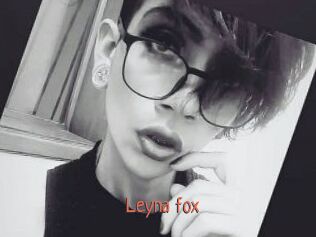 Leyna_fox