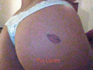 Mia_Cainee