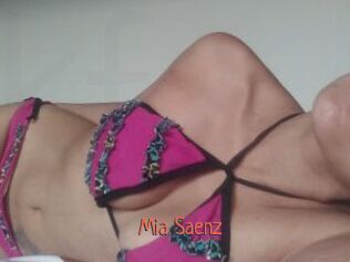 Mia_Saenz