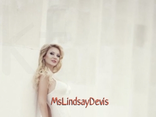 MsLindsayDevis