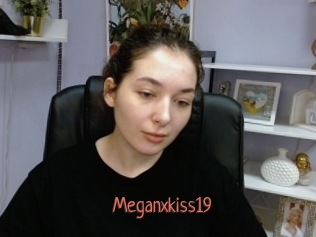 Meganxkiss19