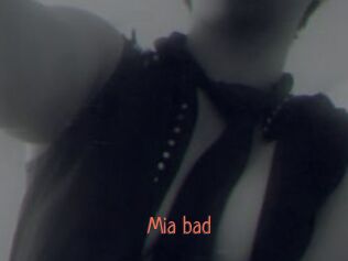 Mia_bad