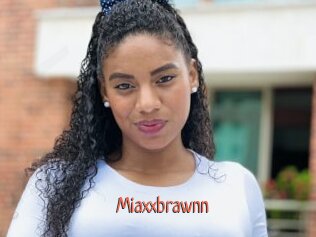 Miaxxbrawnn