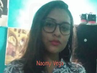 Naomy_Vega