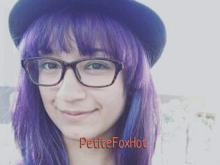 PetiteFoxHot