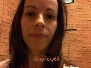 RoxyFoxy_69