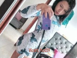 Violet_hot19